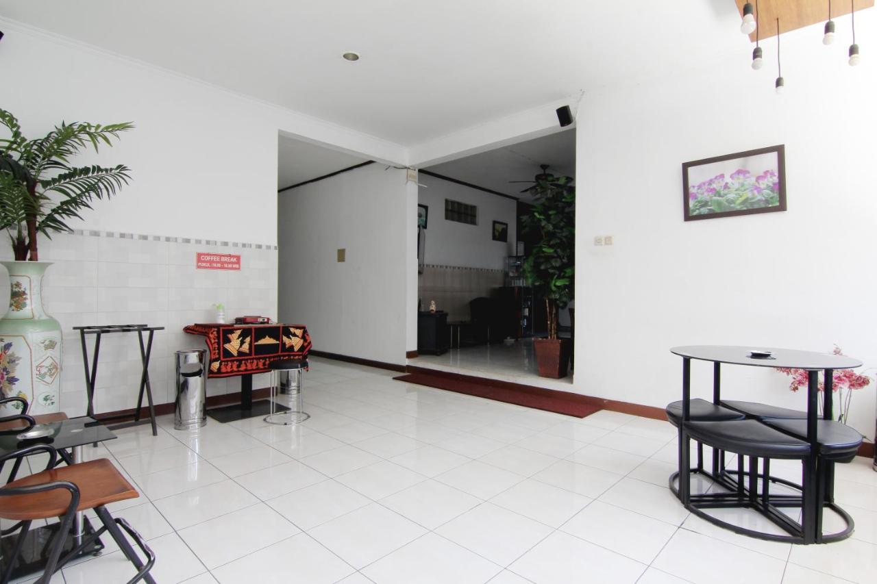 Hotel Palem Bandung Buitenkant foto