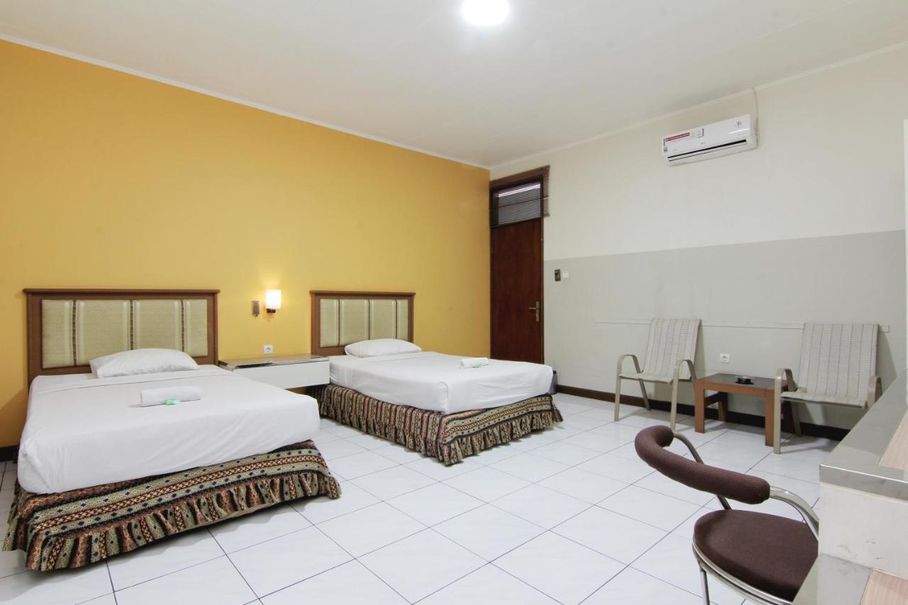 Hotel Palem Bandung Buitenkant foto